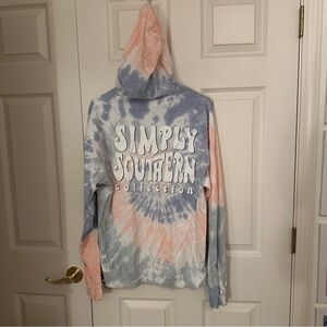 ❤️BNWOT❤️ Simply Southern Tie-Dye T-Shirt Hoodie